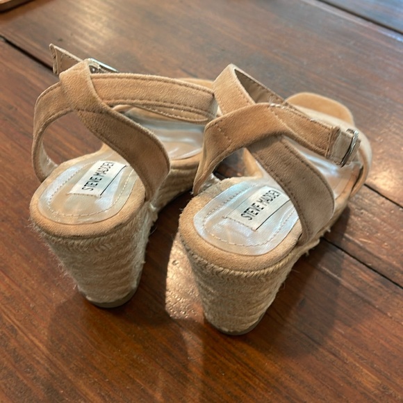 Steve Madden Strappy Suede Espadrille Wedges Size 6.5 - Picture 3 of 6